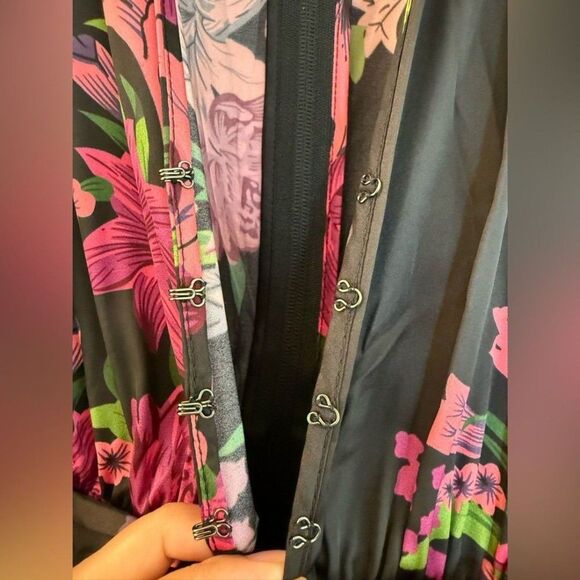 NEW Bronx and Banco Bedouin Lily Minidress Floral Black and Pink, size S - Picture 11 of 12